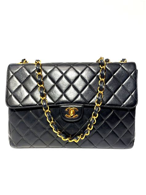 chanel jumbo flap